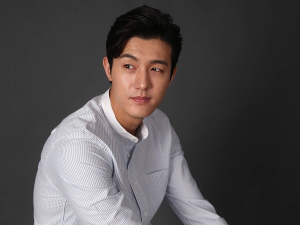 Lee Ki Woo Dikonfirmasi Main Bareng dengan Honey Lee di Drama Sageuk Terbaru