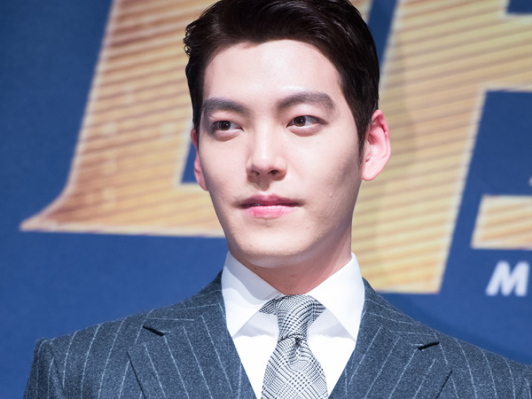 Gara-gara Penipu, Kim Woo Bin Tak Diperbolehkan Pulang Sehabis Syuting Di Filipina?