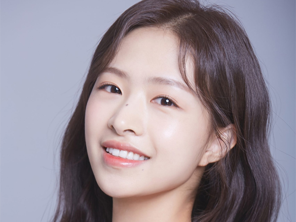 Kim Chaewon Eks APRIL Gabung Agensi Baru, Siap Sapa Fans Minggu Ini