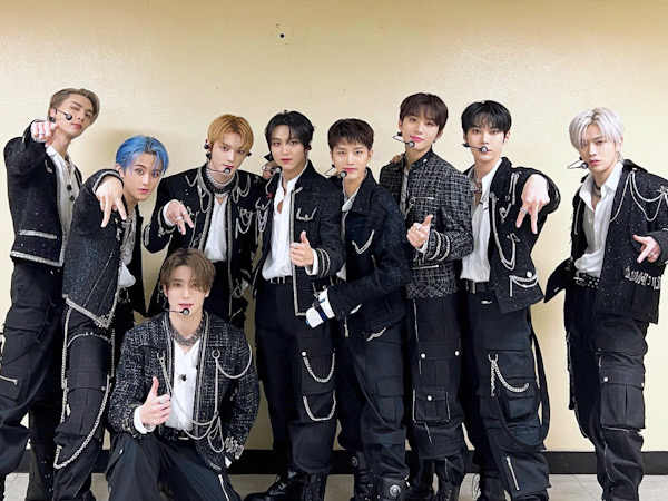 NCT 127 Wakili K-Pop Tampil di CNN 'New Year's Eve Live'