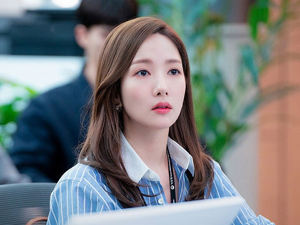 Park Min Young Ungkap Persiapan untuk Perannya di Drama Terbaru Bareng Song Kang