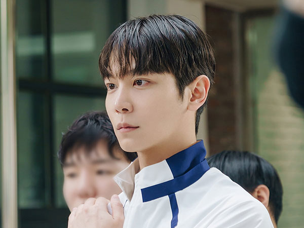 Aktor 'Lovely Runner' Lee Cheol Woo Bantah Terlibat dengan Skandal Burning Sun