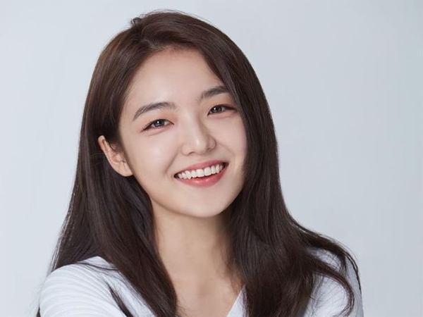 Aktris Seo Shin Ae Bergabung dengan Agensi Baru