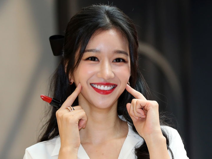 Seo Ye Ji Tampil di Publik untuk Pertama Kalinya dalam 2 Tahun Sejak Kontroversi Gaslighting