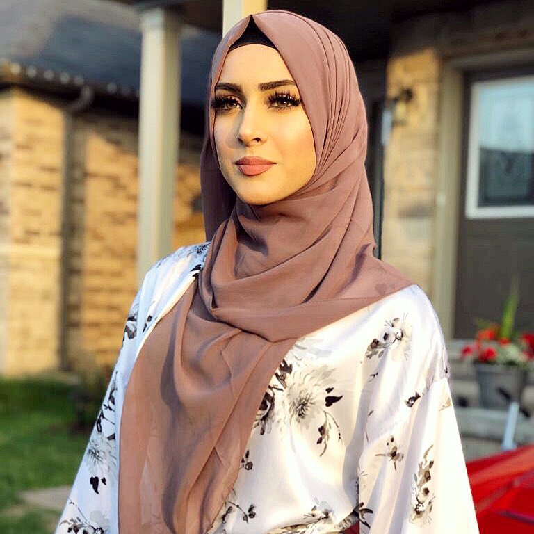 Elevate Your Presence with Trendsetting Hijab Styles